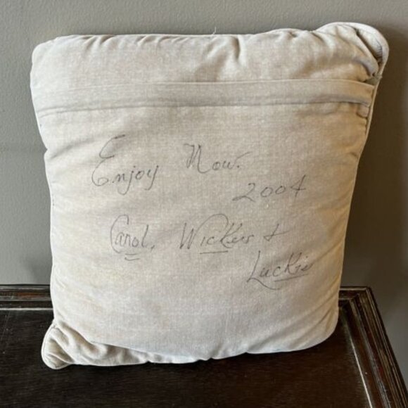 Vintage Needlepoint Cat Couple Ice Skating Victorian Dress Velvet Back 13" - Picture 10 of 10